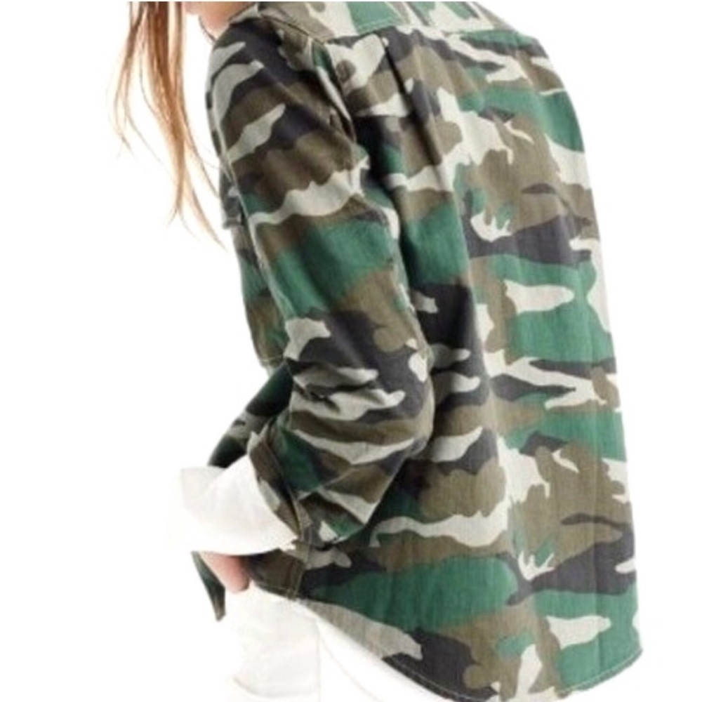 J. Crew Camo Utility Shacket Size Large Petite - Picture 2 of 12